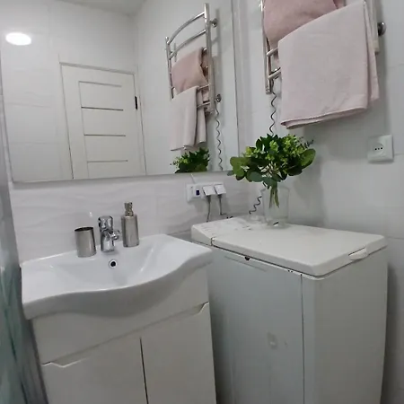 Apartment напротив вокзала *