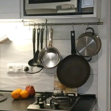 напротив вокзала * Leópolis