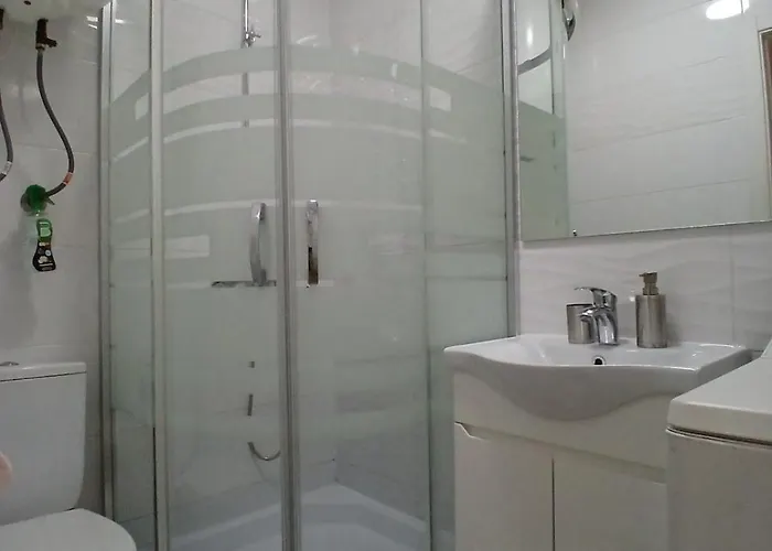 напротив вокзала Apartamento *